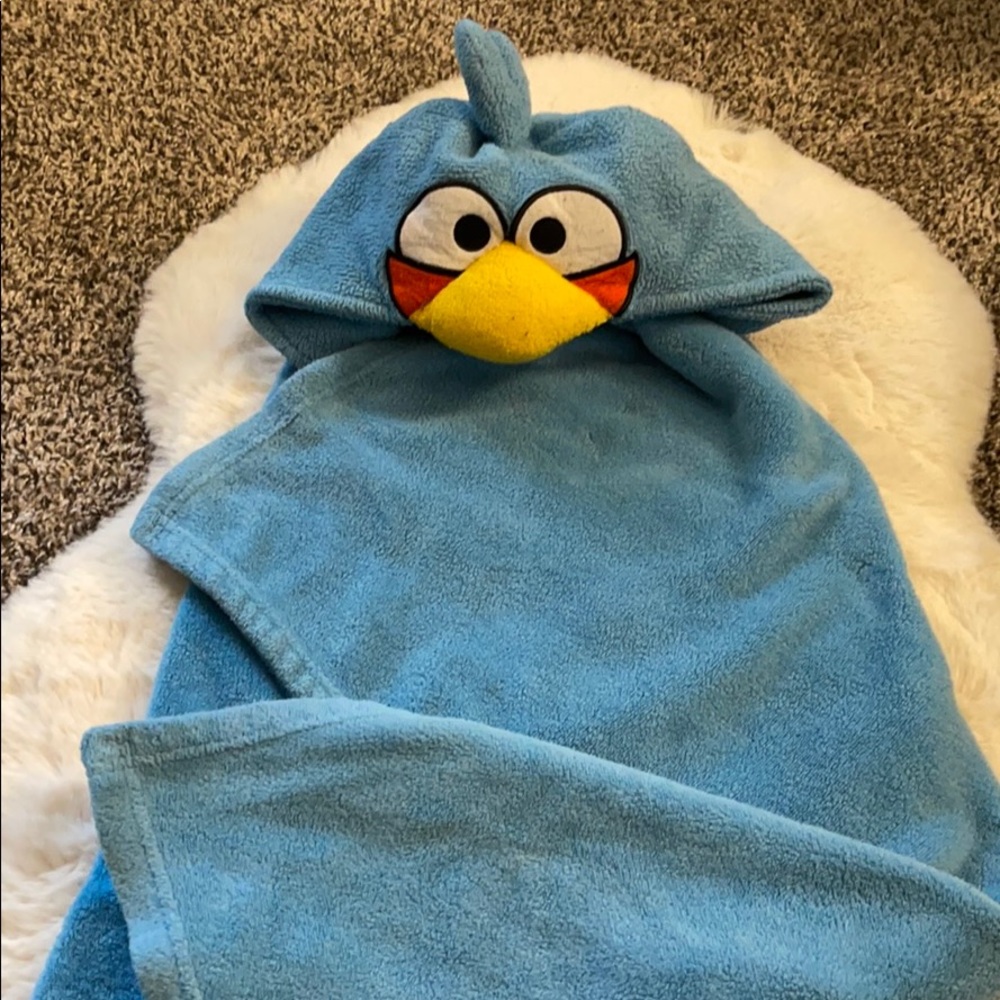 Kids Angry Birds Hooded Blanket